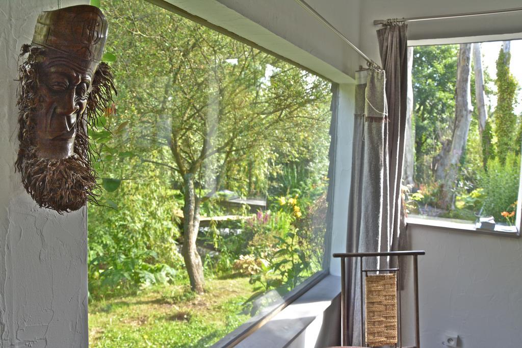 Chambres D'Hotes, Gites La Petite Madeleine La Madelaine-sous-Montreuil Exteriör bild