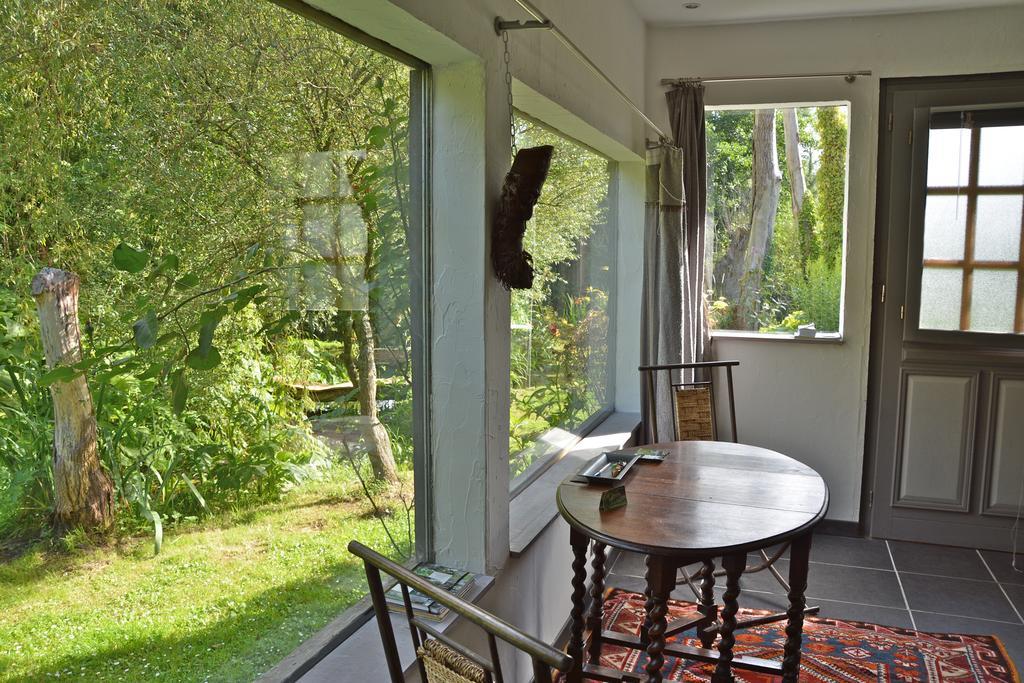 Chambres D'Hotes, Gites La Petite Madeleine La Madelaine-sous-Montreuil Exteriör bild