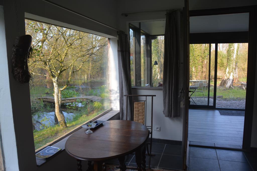 Chambres D'Hotes, Gites La Petite Madeleine La Madelaine-sous-Montreuil Exteriör bild